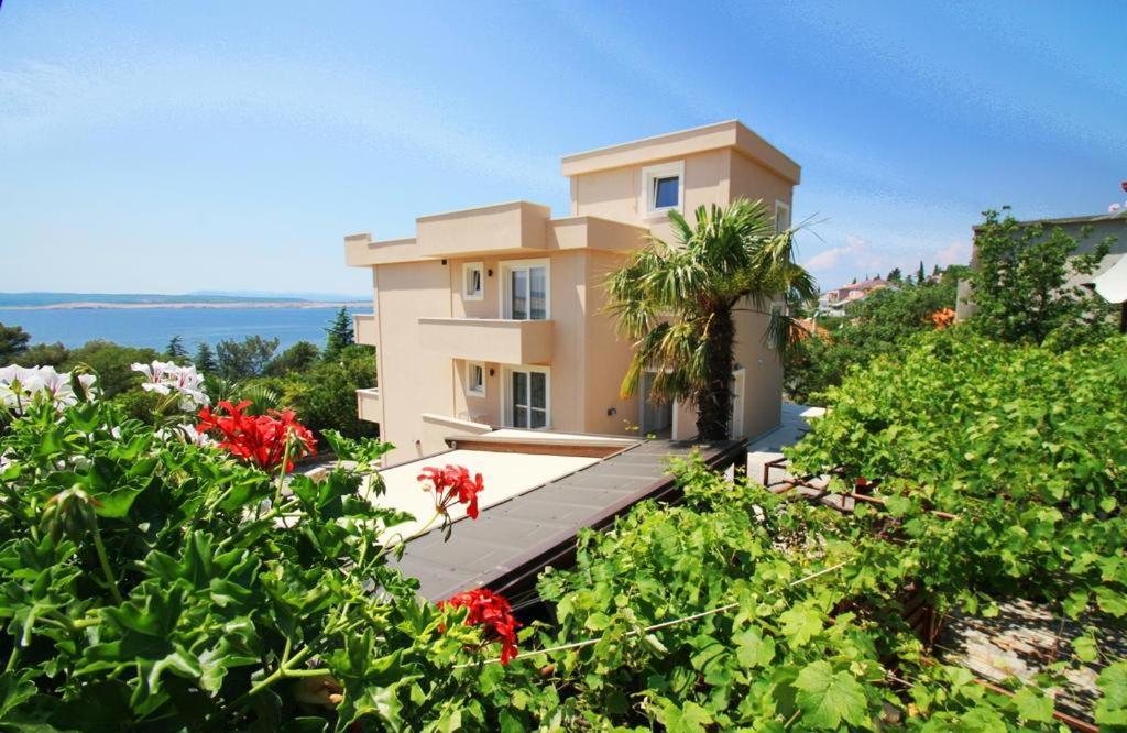 Domino Apartment Драмал Екстериор снимка